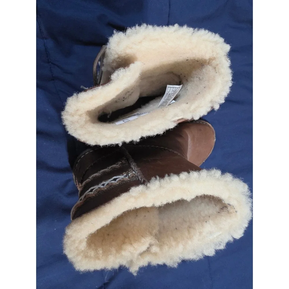 UGG australia lattice